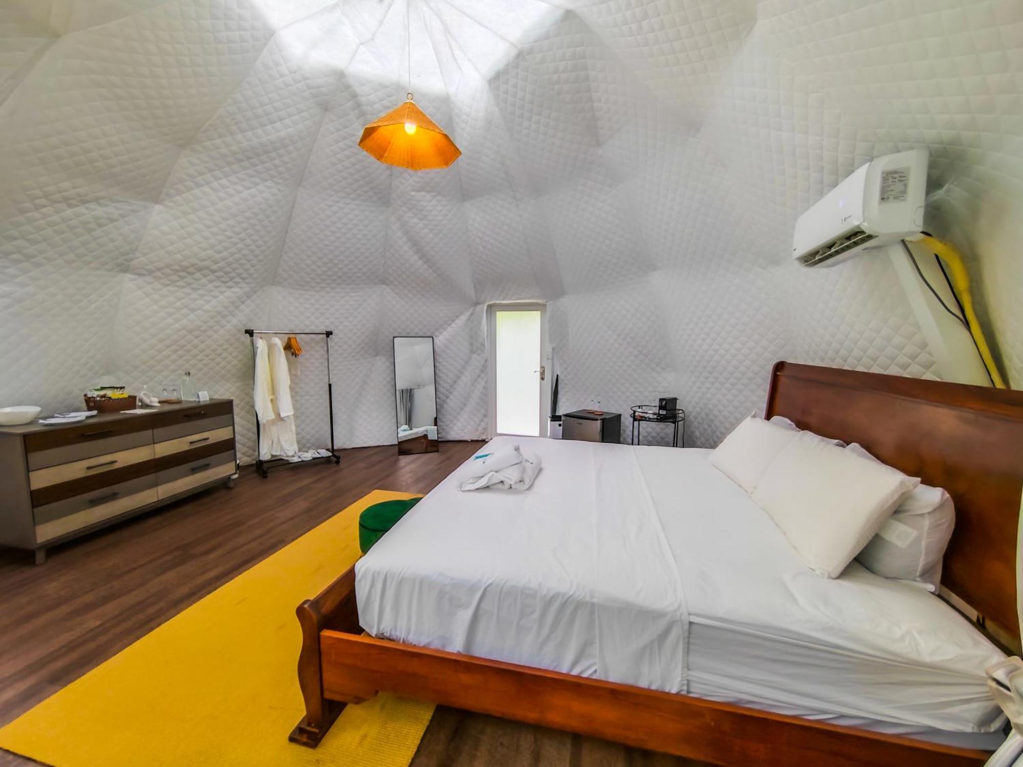 Palo Alto Glamping Hotel Quesada  Extérieur photo